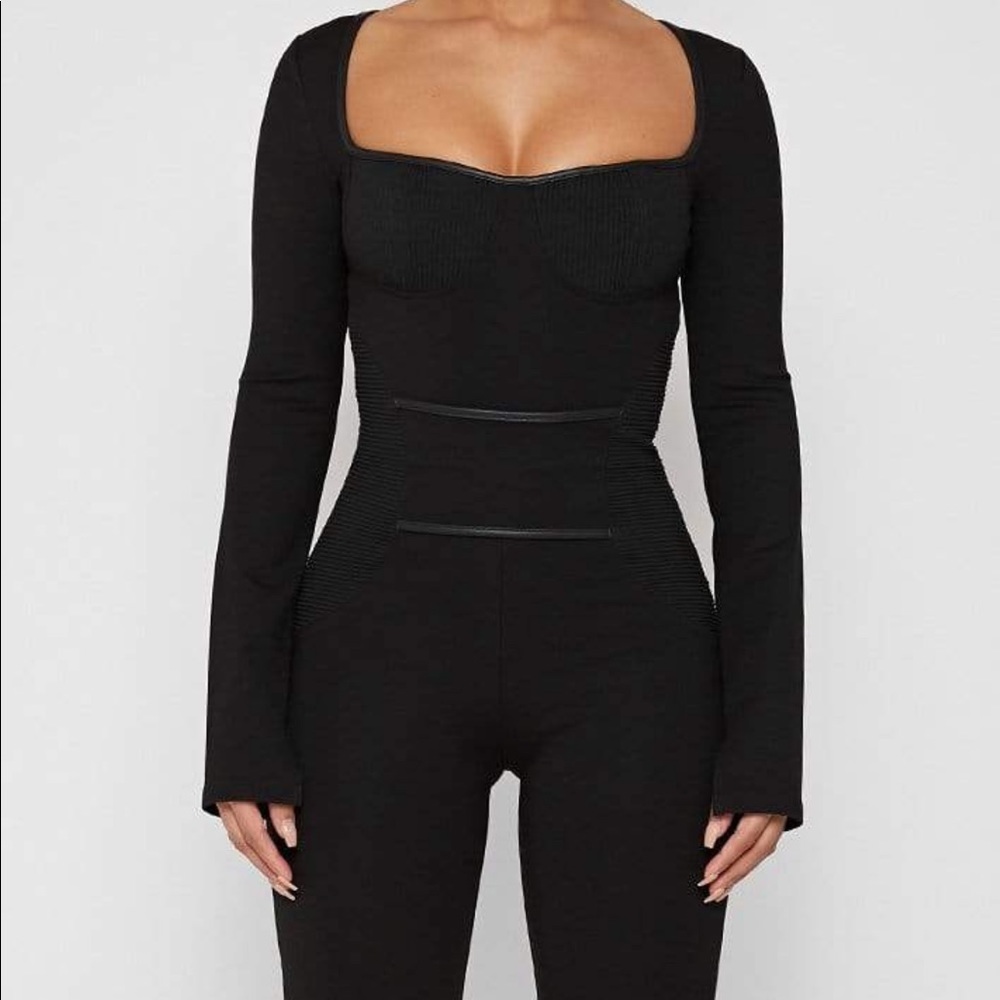 Manière de Voir - Black Ruched Bodycon Playsuit
